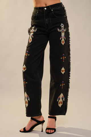 Soñora Embroidered Fringe Jeans
