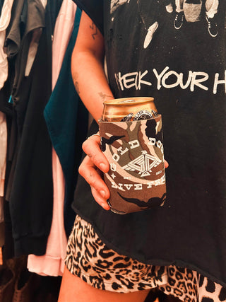 Gold Dogs Can Koozie