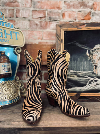 Tres Outlaws Falconhead Custom Women’s Cowboy Boots Size 7.5